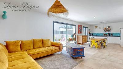 Maison - 90 m² - 4 pièces