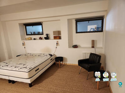 Loft - 180 m² - 4 pièces