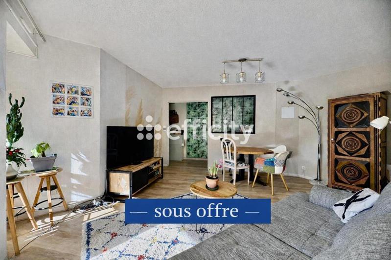 Appartement - 85 m² - 4 pièces