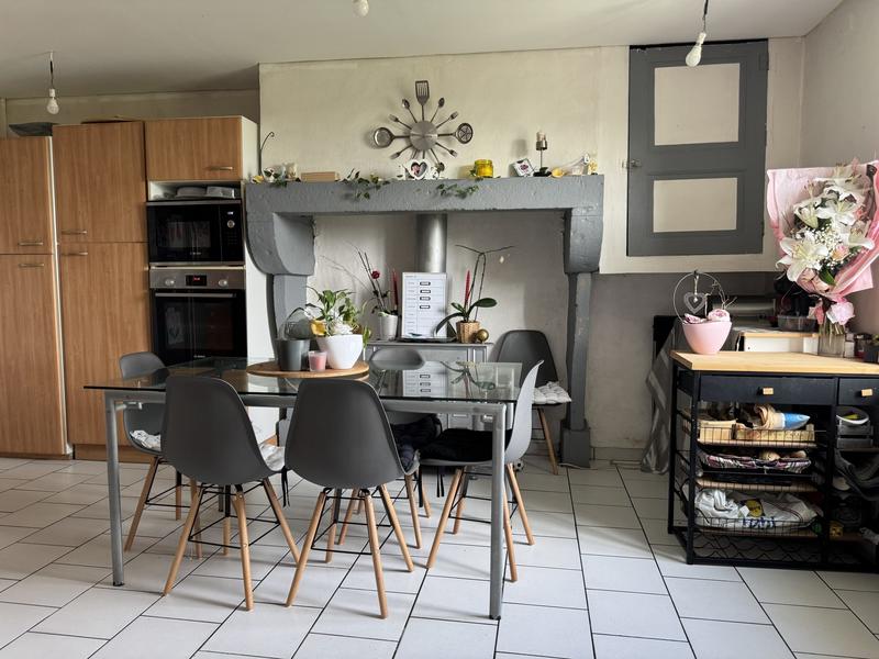 Maison ancienne - 97 m² - 4 pièces