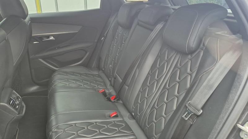 Peugeot 3008 II 2.0 BlueHDi 180 Eat8 Gt - Automatique Toit ouvrant