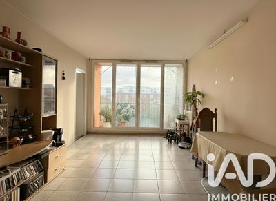 Appartement - 67 m² - 4 pièces