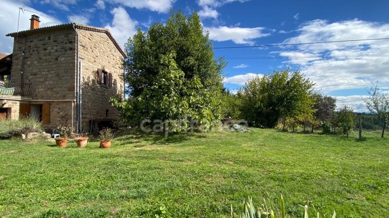 Maison en pierre - 72 m² - 4 pièces