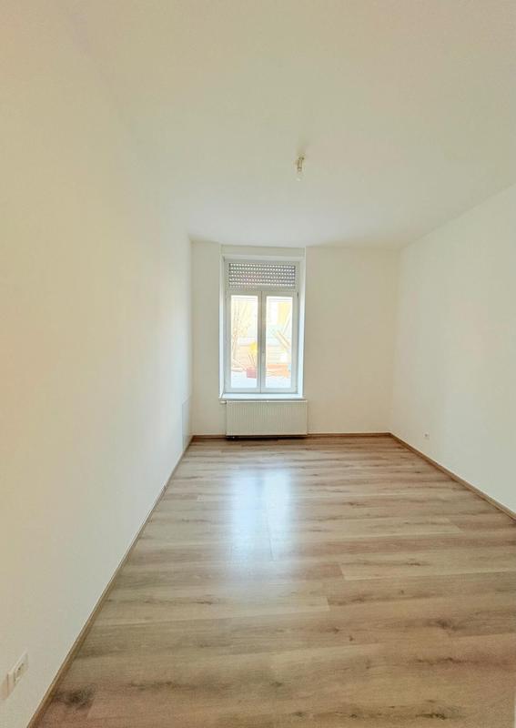 Appartement - 93 m² - 4 pièces