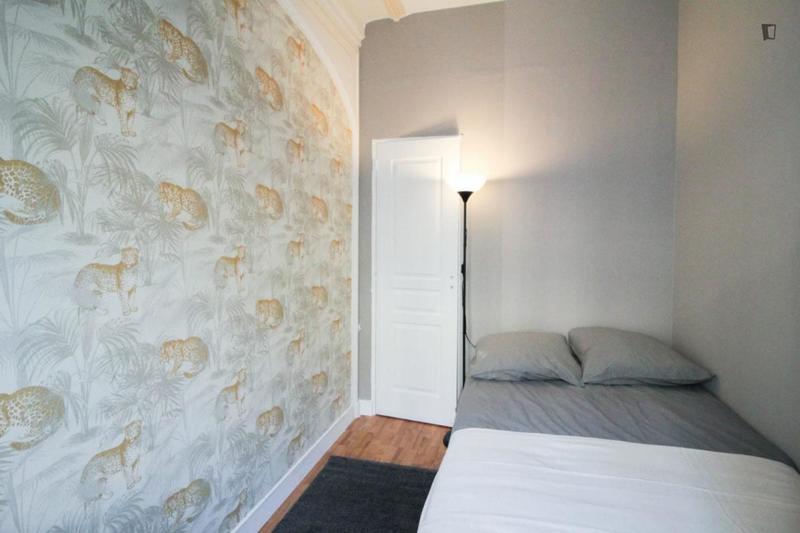 Chambre - 10 m² - 5 pièces