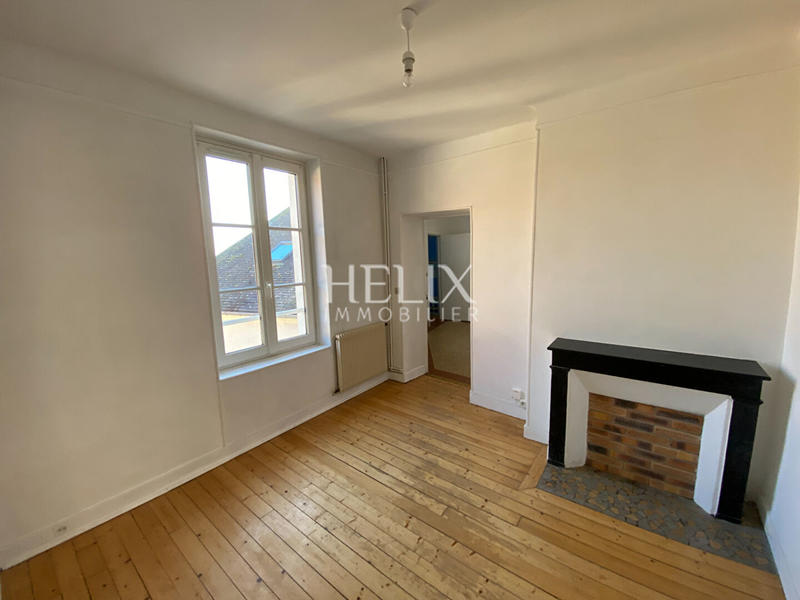 Immeuble - 242 m² - 9 pièces