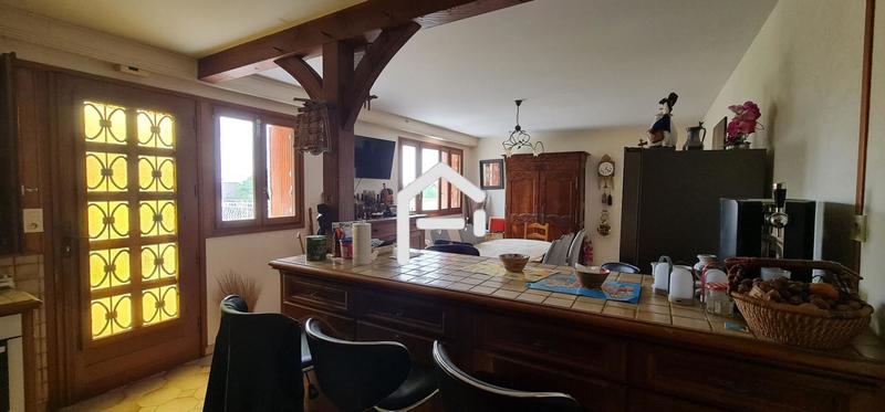 Propriété - 170 m² - 7 pièces