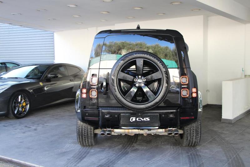 Land Rover Defender V8 110 P525 Edition 007 Bva8