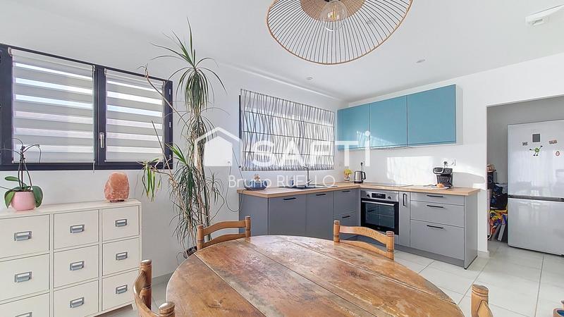 Maison - 86 m² - 4 pièces