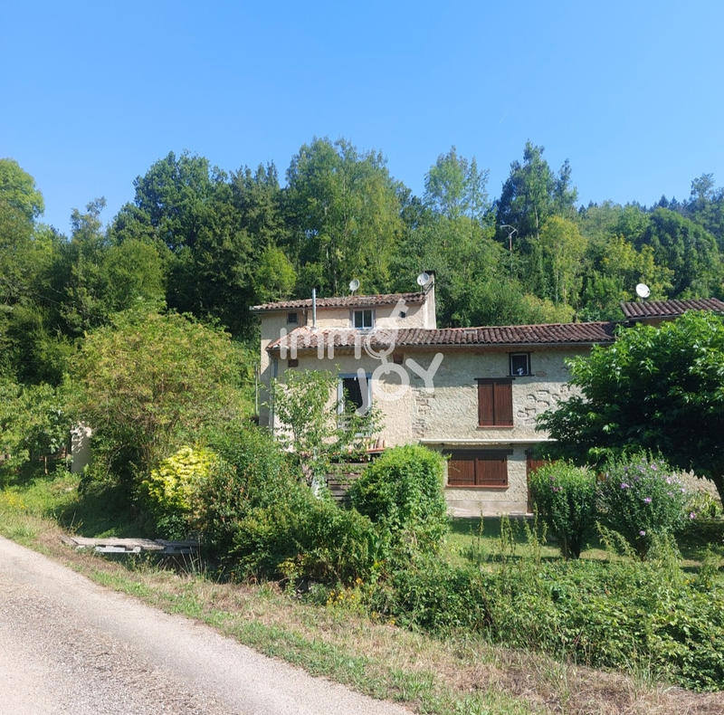 Maison - 93 m² - 4 pièces