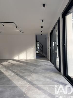 Maison - 142 m² - 6 pièces