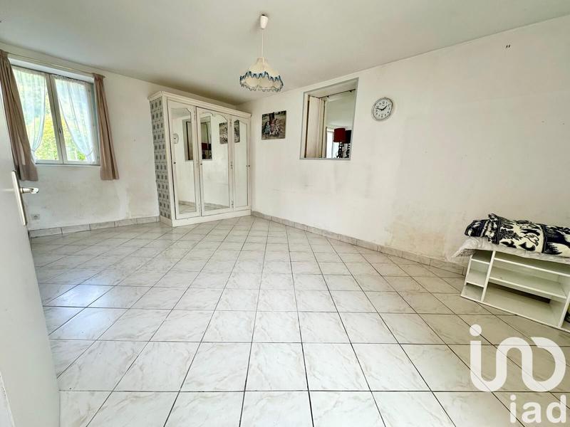 Maison - 185 m² - 4 pièces