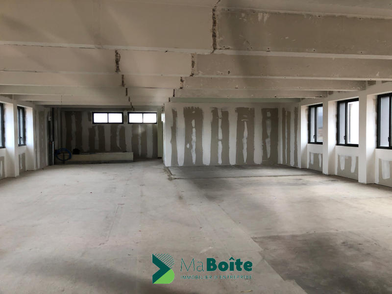 Local commercial - 355 m²