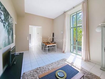 Appartement - 57 m² - 2 pièces