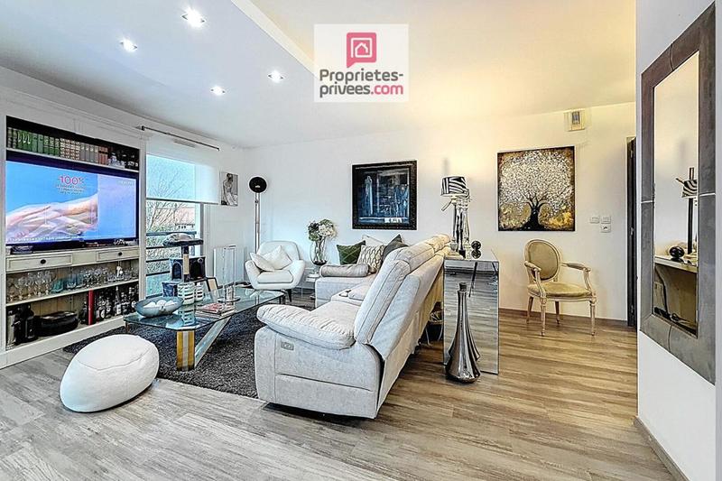 Appartement - 95 m² - 3 pièces