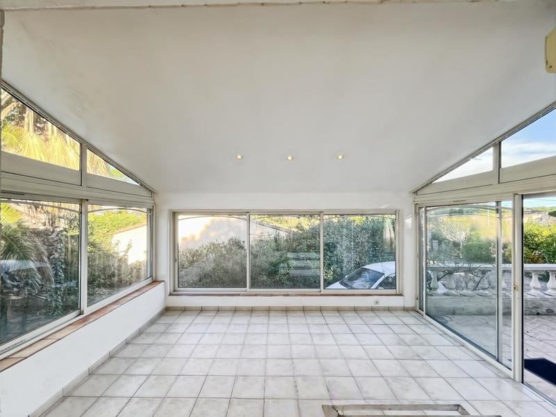 Maison - 107 m² - 5 pièces