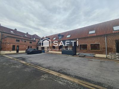 Immeuble - 700 m² - 40 pièces