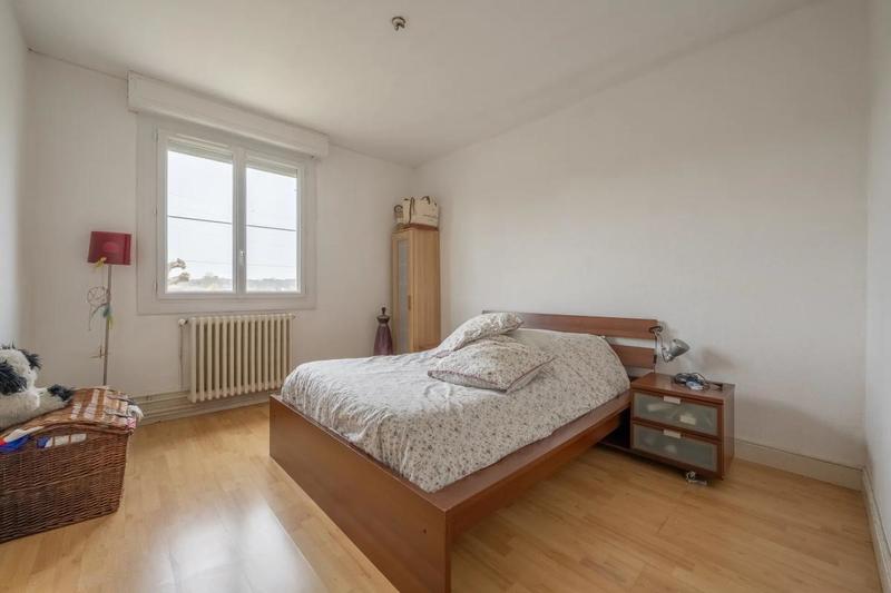 Maison - 157 m² - 7 pièces