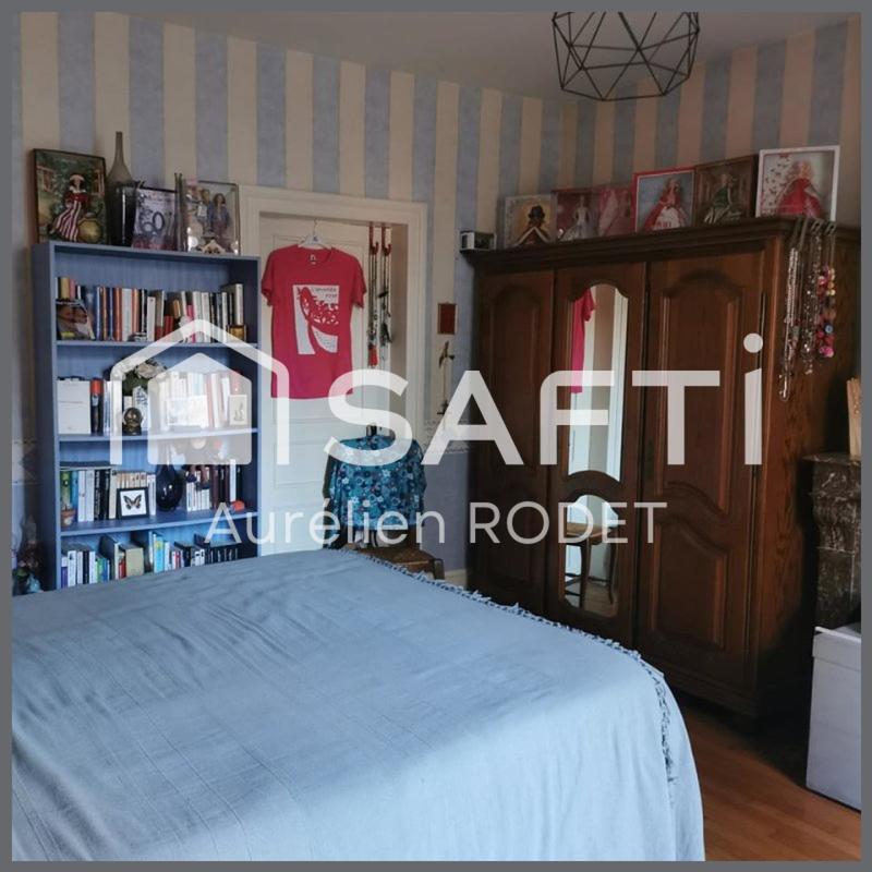 Maison - 180 m² - 7 pièces