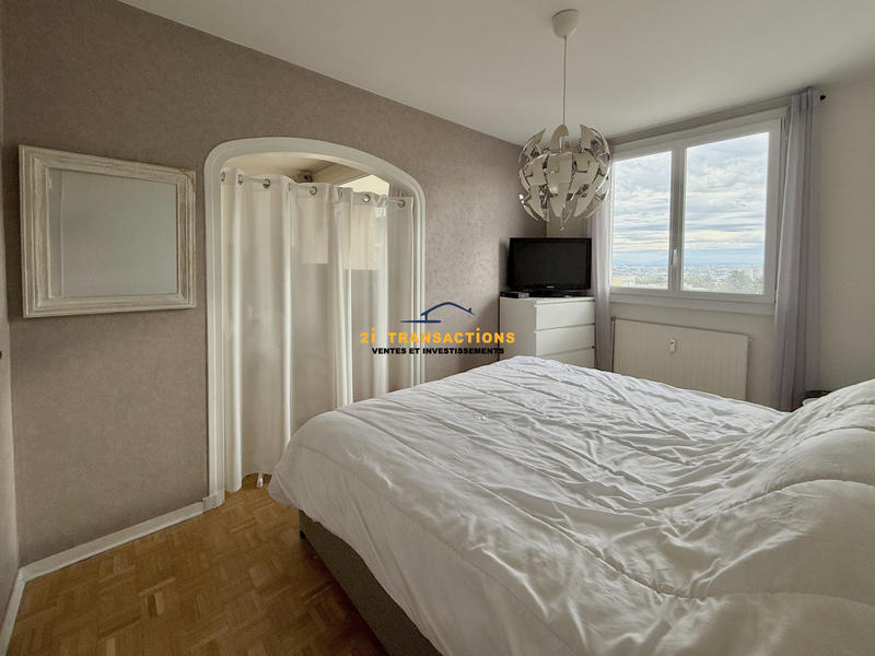 Appartement - 89 m² - 4 pièces