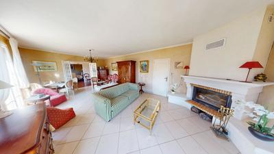 Maison - 157 m² - 6 pièces