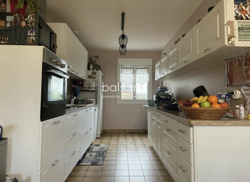 Maison ancienne - 97 m² - 6 pièces