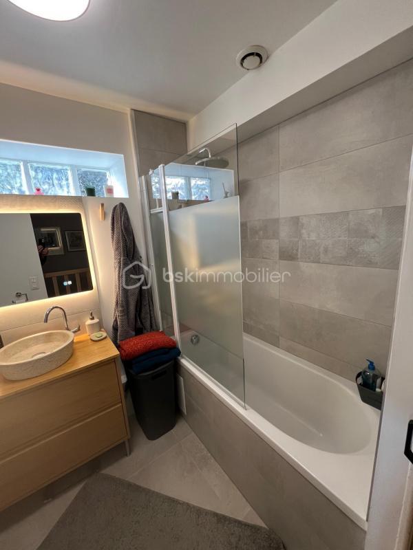 Maison - 86 m² - 4 pièces