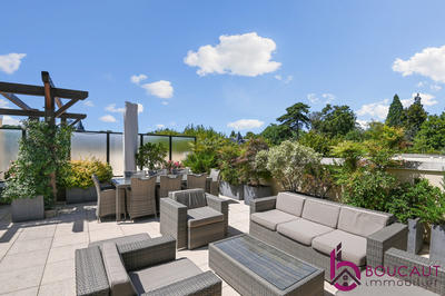 Appartement - 100 m² - 4 pièces