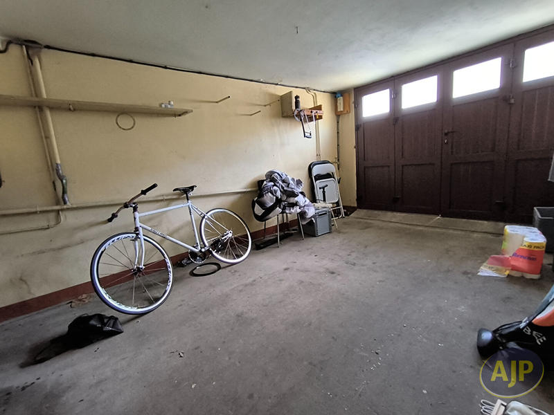 Maison - 173 m² - 6 pièces