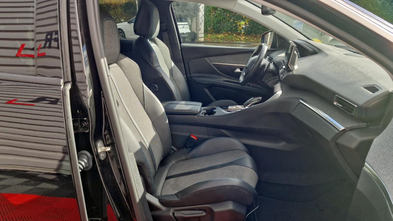 Peugeot 3008 Bluehdi 130ch Ss Eat8 Allure Pack