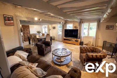 Maison - 268 m² - 11 pièces