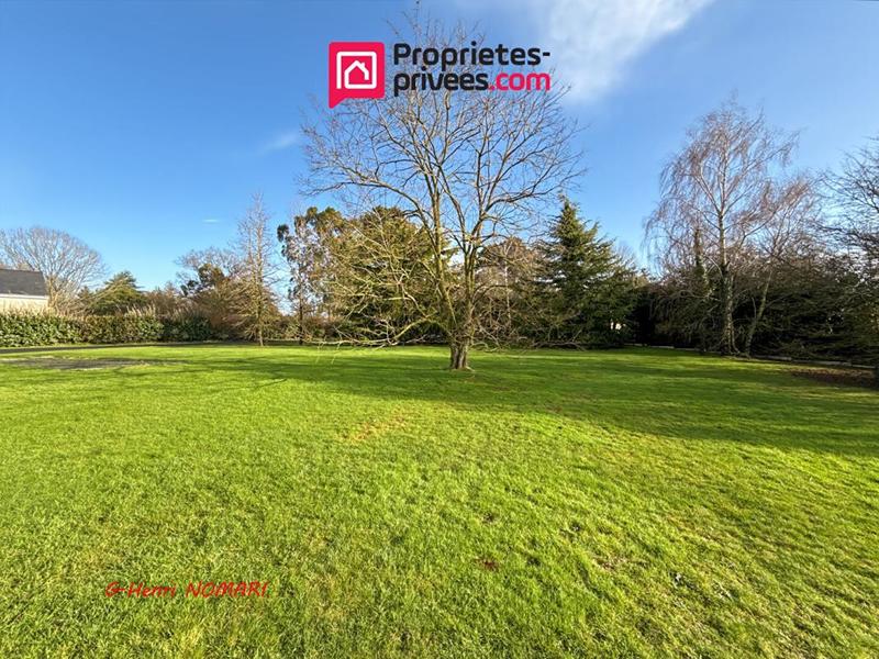 Maison - 185 m² - 9 pièces