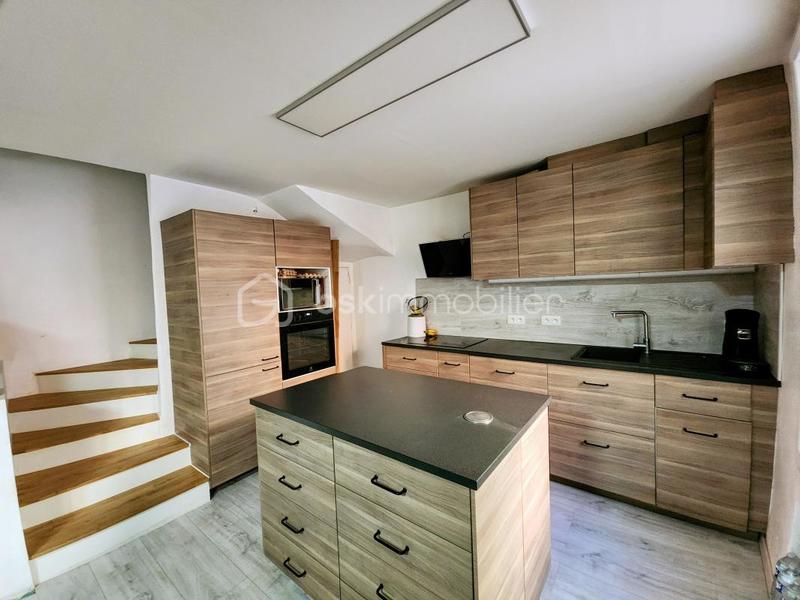 Maison de village - 75 m² - 4 pièces