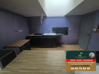 Maison - 120 m² - 8 pièces