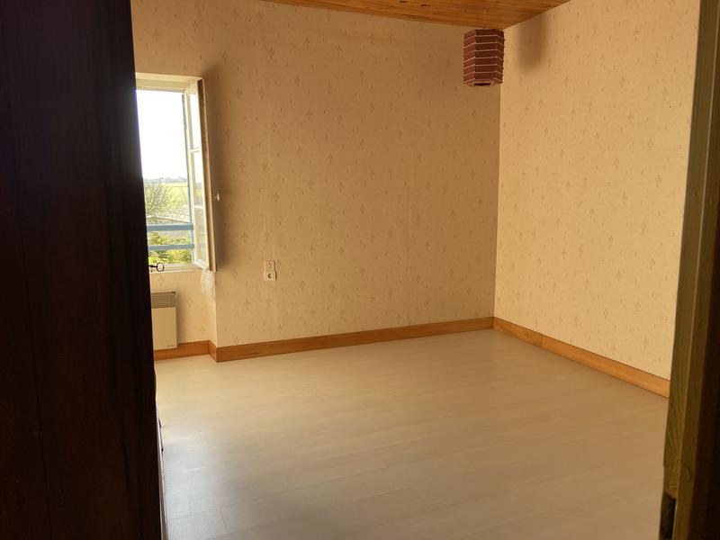 Maison traditionnelle - 352 m² - 23 pièces