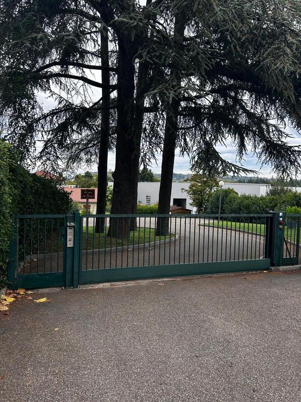 Parking / Garage - 23 m²