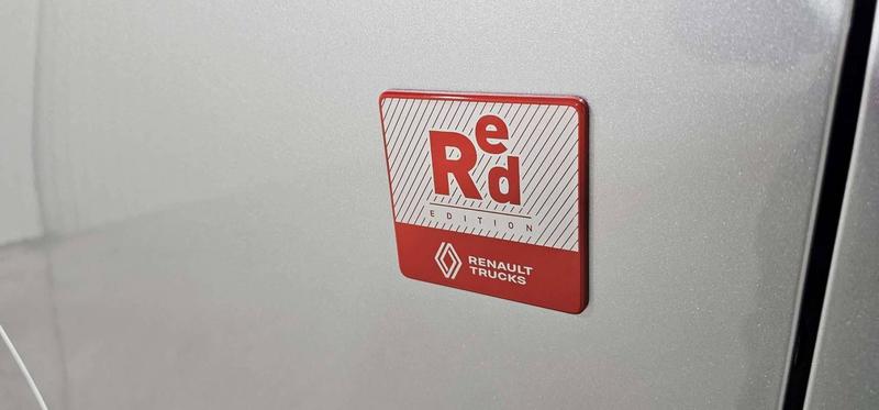 Renault Trafic Fourgon L2h1 Blue Dci 170 Auto Red Edition Exclusive