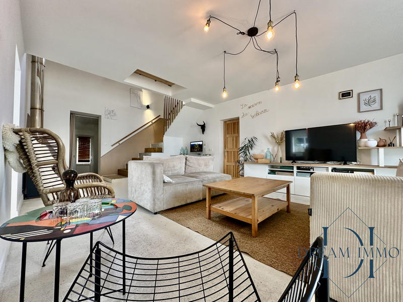 Maison ancienne - 196 m² - 6 pièces