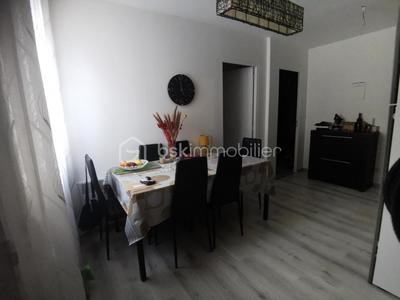 Immeuble - 180 m² - 8 pièces