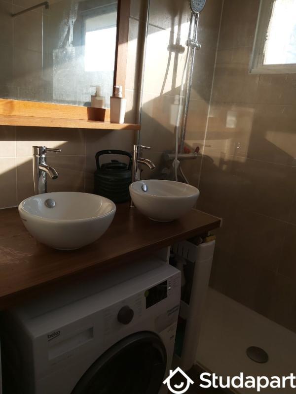 Chambre - 13 m² - 1 pièce