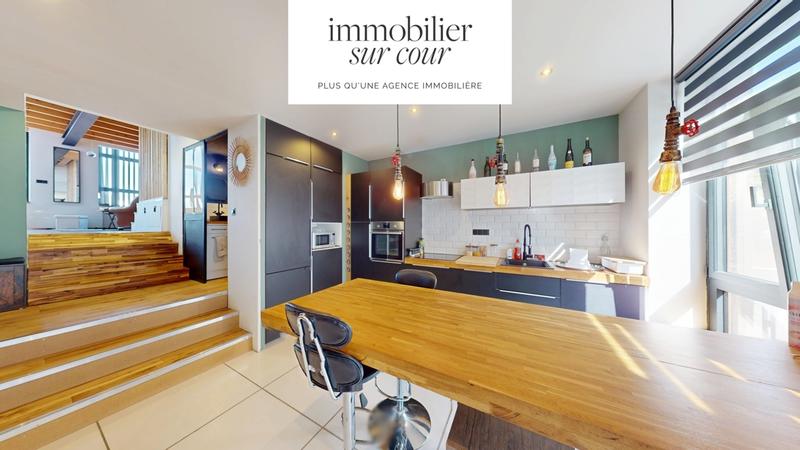 Loft - 58 m² - 3 pièces