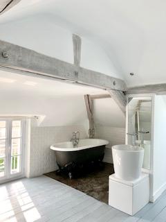 Maison - 102 m² - 6 pièces