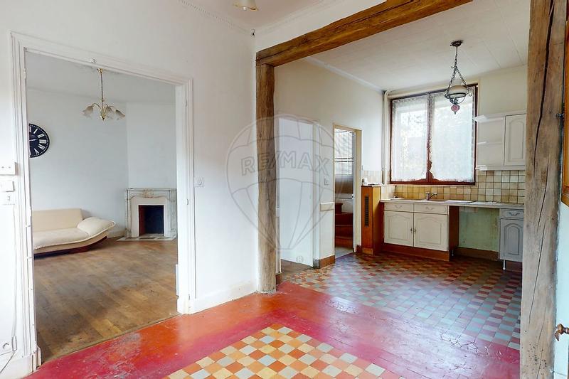 Maison - 91 m² - 5 pièces