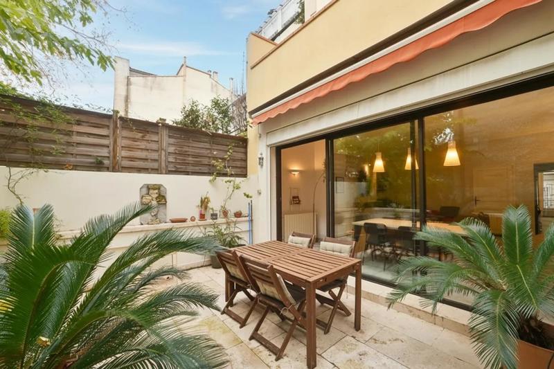 Maison - 187 m² - 7 pièces