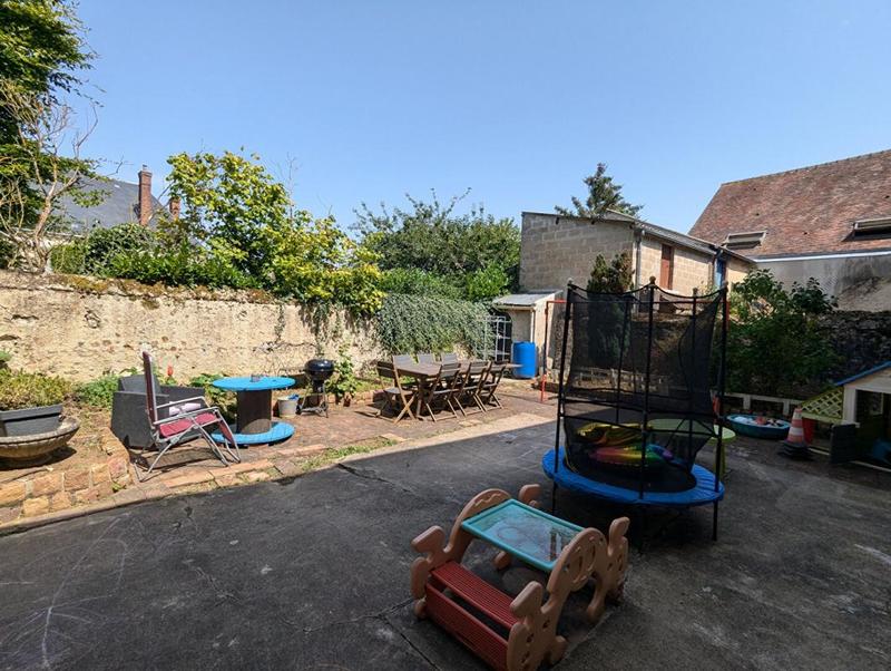 Immeuble - 279 m² - 13 pièces