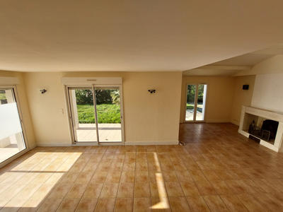 Maison - 120 m² - 4 pièces