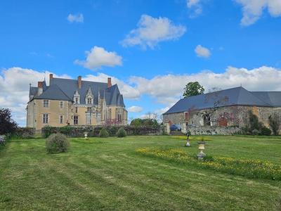 Manoir - 1 400 m² - 25 pièces