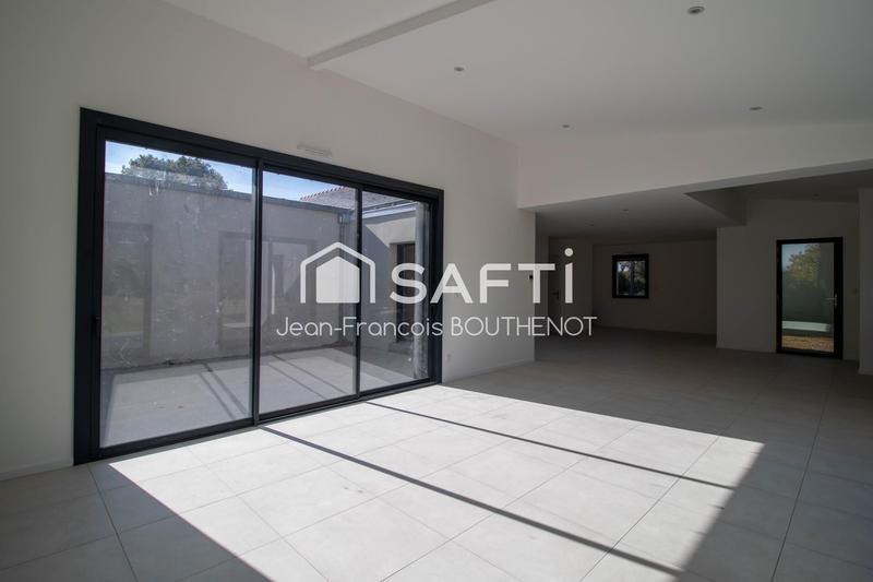 Maison - 155 m² - 6 pièces