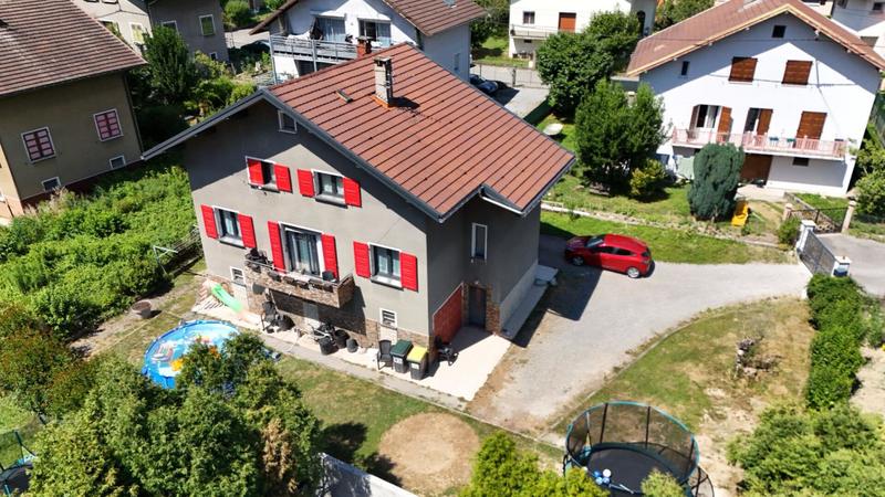 Maison - 135 m² - 5 pièces