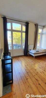 Chambre - 14 m² - 1 pièce